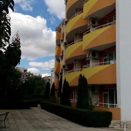 Orange Studio A14 & A39 Апартамент Слънчев бряг